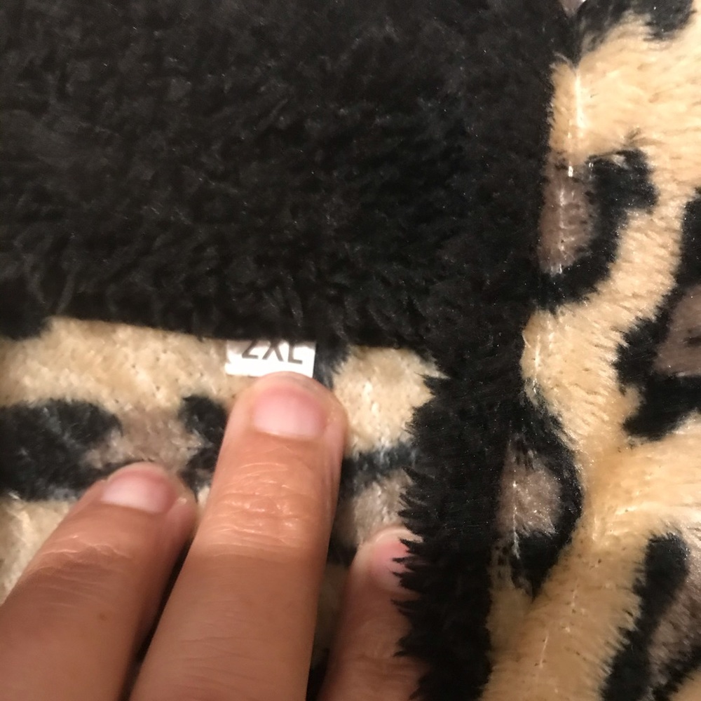 Super Soft Pull Over - image 4